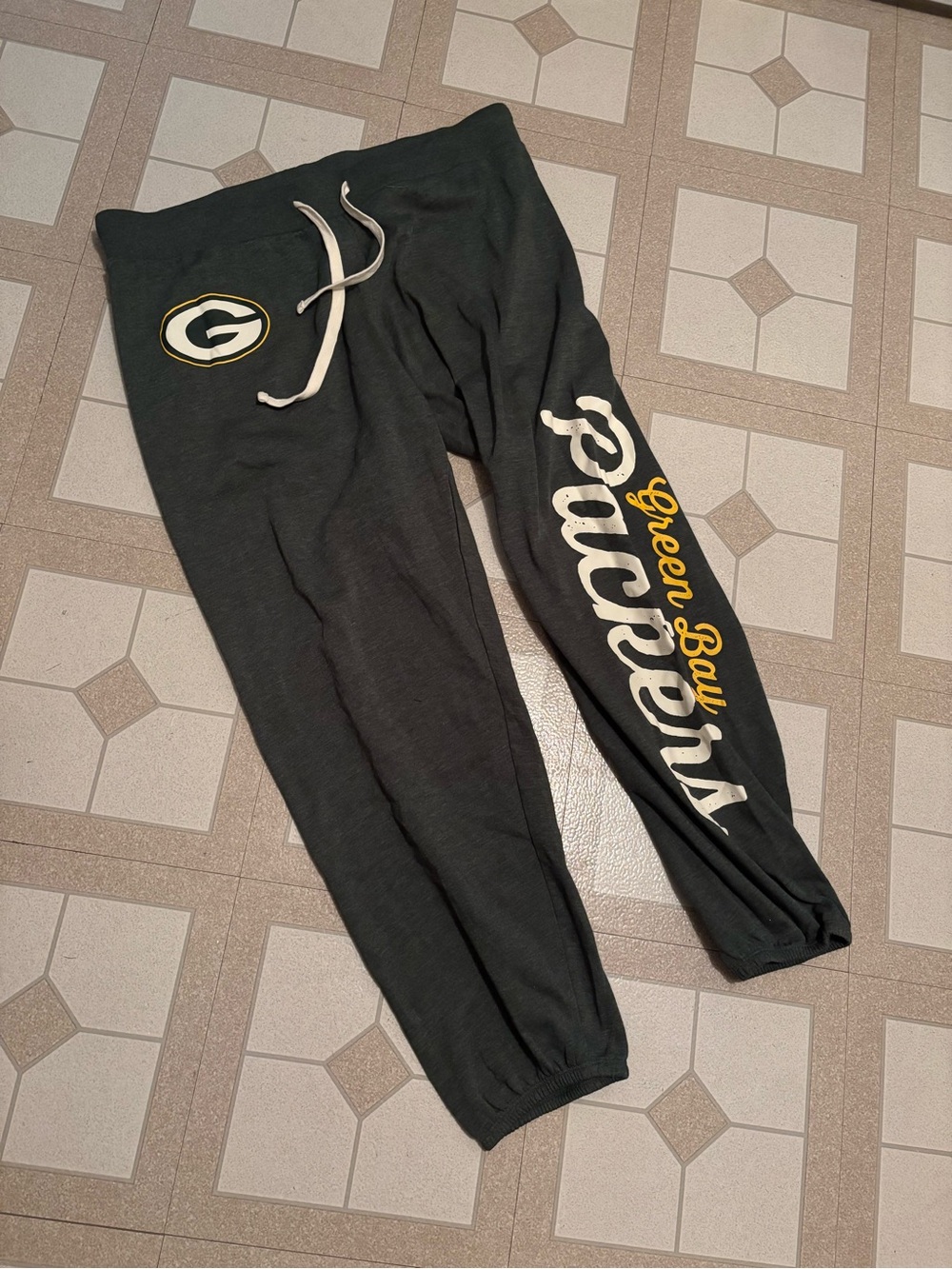 NEW Green Bay Packers Dark Green NFL Football Sweatpants with Logo